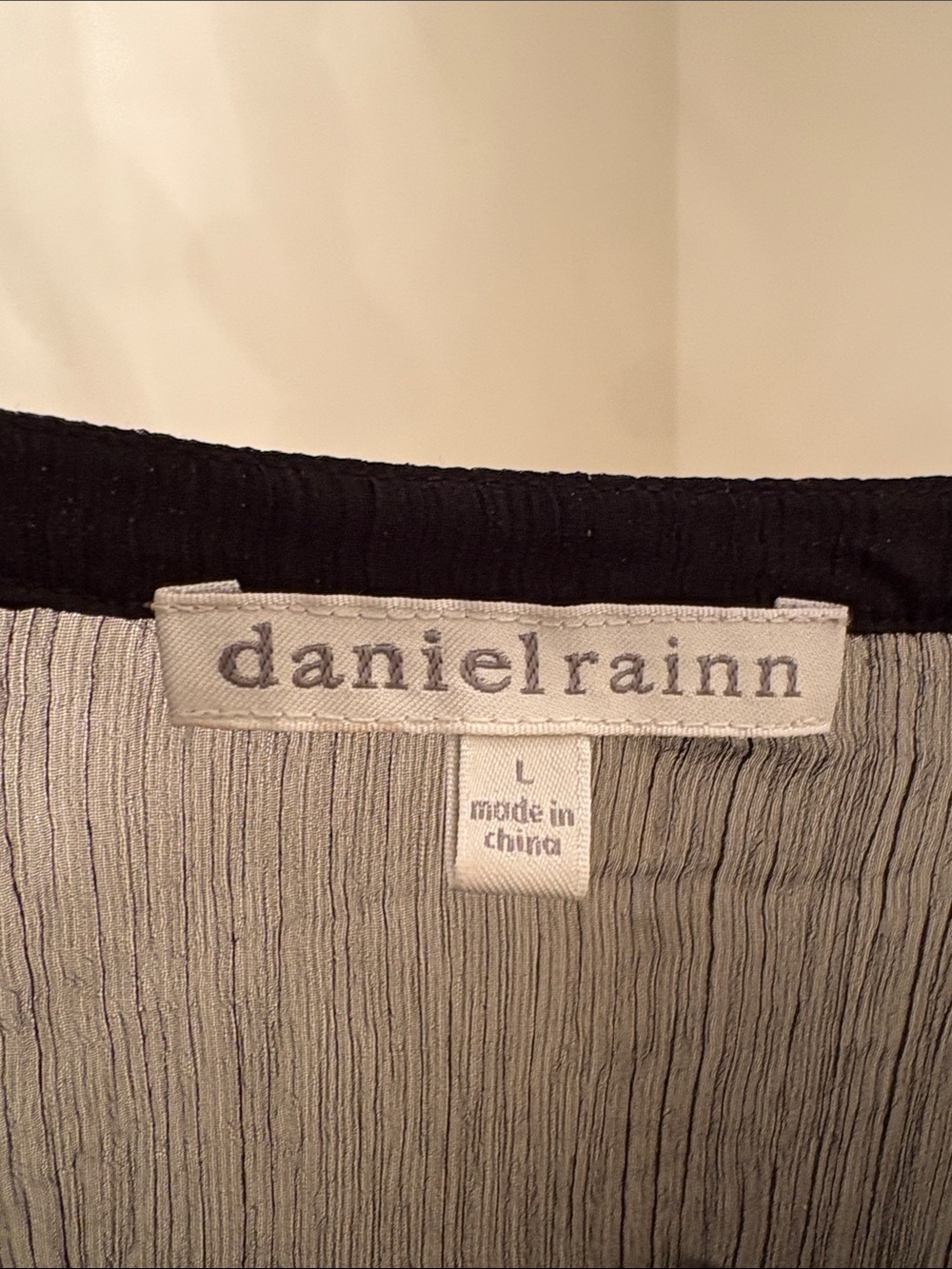 💋Daniel Rainn Black Sheer Crochet-Trim Voile Tunic🔥 - Picture 2 of 5